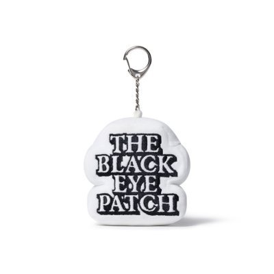 画像1: BLACK EYE PATCH (OG LABEL CUSHION KEY CHAIN) WHITE