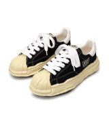 Maison MIHARA YASUHIRO ("BLAKEY" VINTAGE COLOR SOLE CANVAS LOW-TOP SNEAKER) BLACK