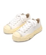 Maison MIHARA YASUHIRO ("HANK" VINTAGE COLOR SOLE CANVAS LOW-TOP SNEAKER) WHITE